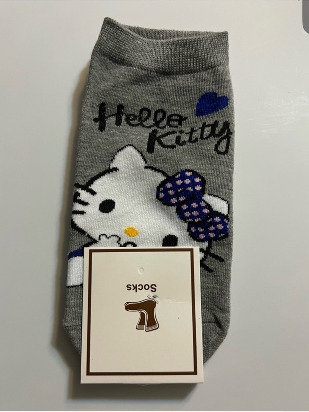 6 pair socks- 3 Hello Kitty & 3 Disney Character Kids Ankle Socks - NWT - Picture 4 of 8